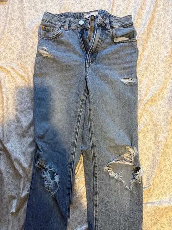 Garage Women's Light Blue  Denim Mom Jeans - Picture 3 of 11